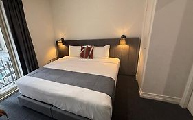 Lonsdale Street Apartments